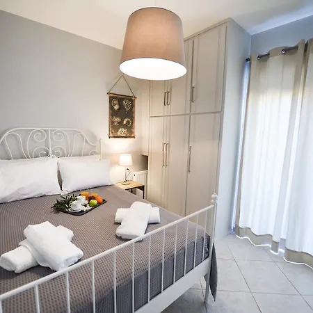 Regalo Apartment